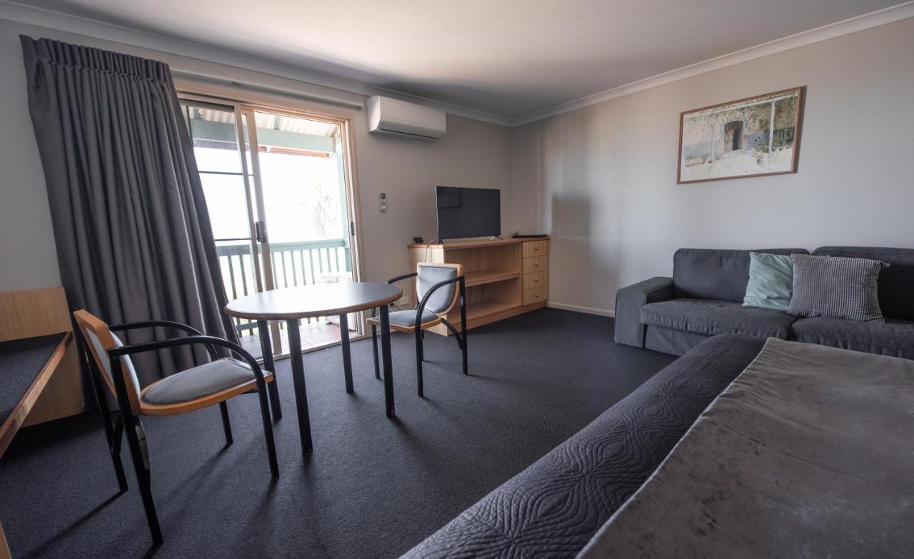 Heritage Resort Shark Bay Denham Buitenkant foto