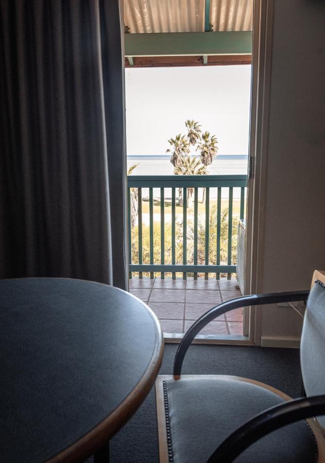 Heritage Resort Shark Bay Denham Buitenkant foto
