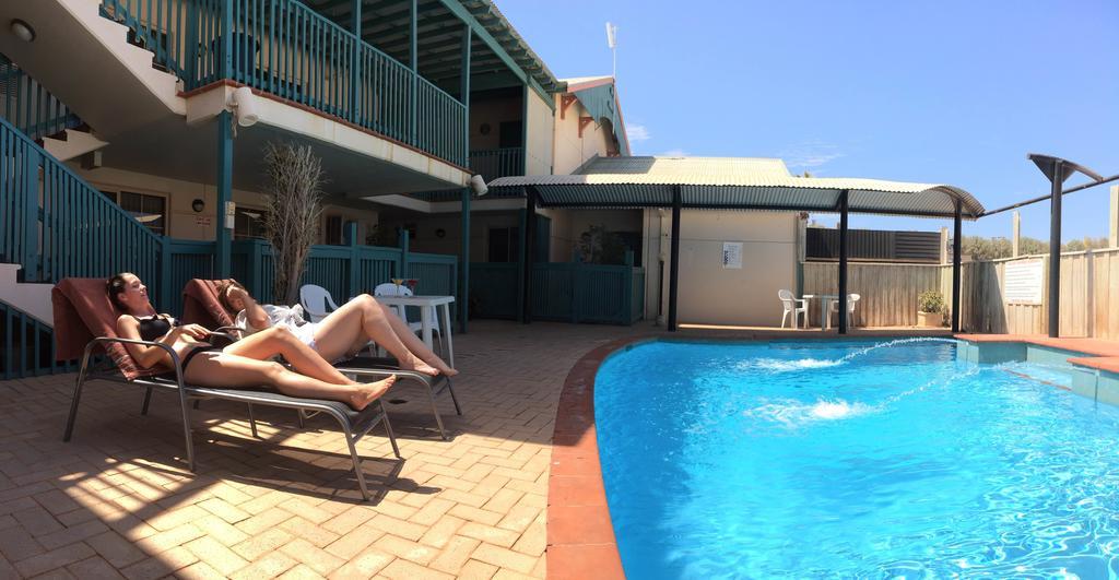 Heritage Resort Shark Bay Denham Buitenkant foto