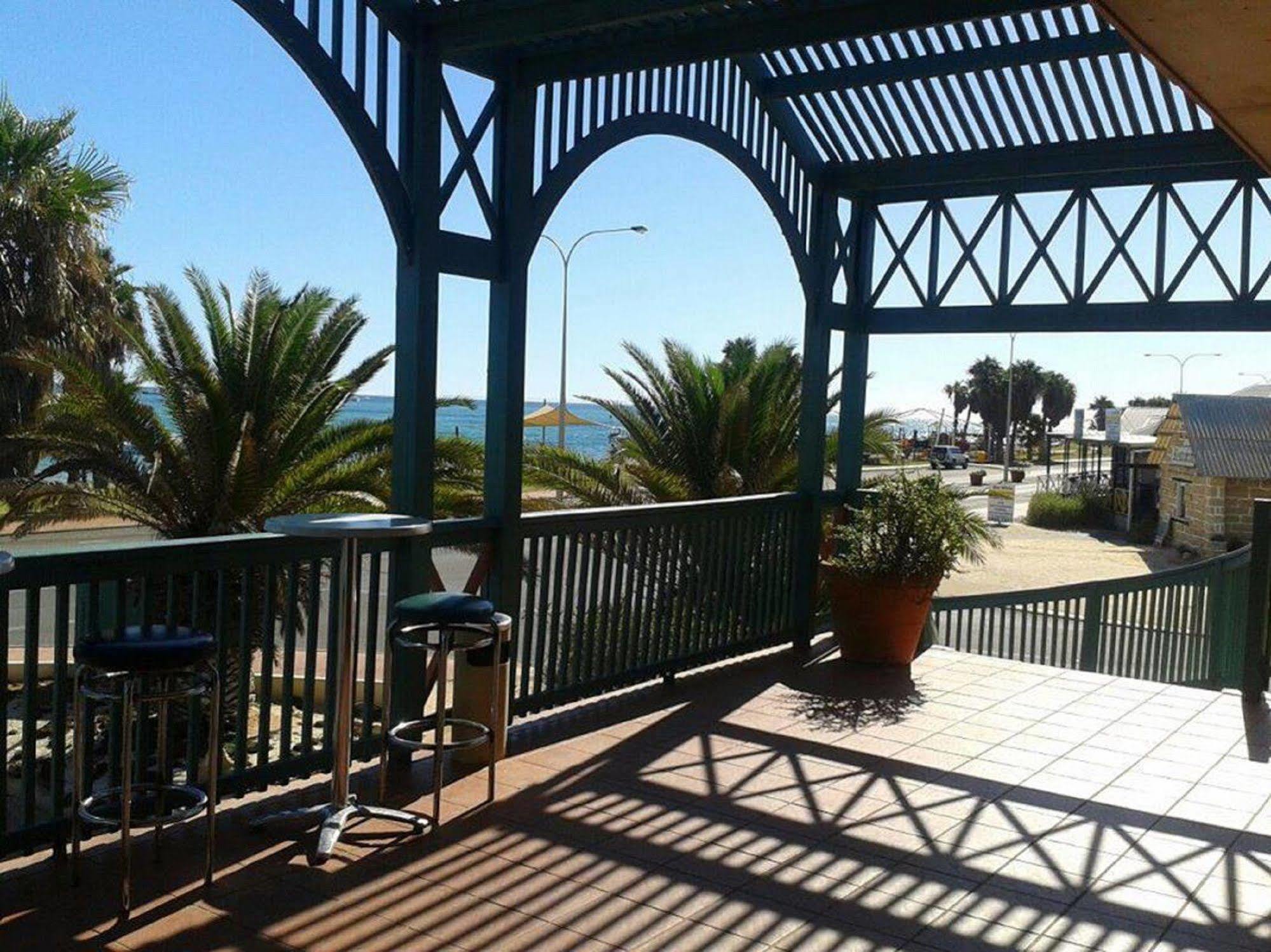 Heritage Resort Shark Bay Denham Buitenkant foto